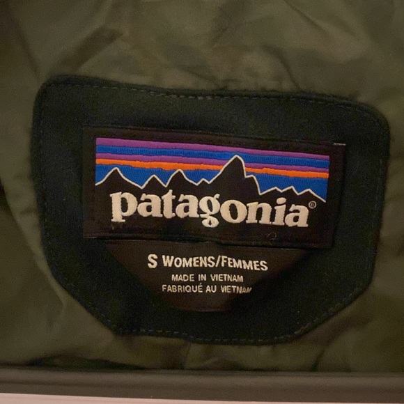 Green Patagonia Quilted Jacket Size Small - Picture 3 of 4